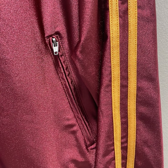 Sex Education Tracksuit, Collectible TV Memorabilia, Matching Set, Size S - Picture 6 of 12